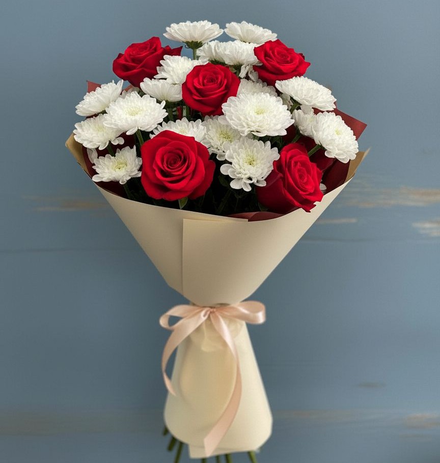 Букет цветов из: Розы и Хризантемы в Поселке Биокомбината