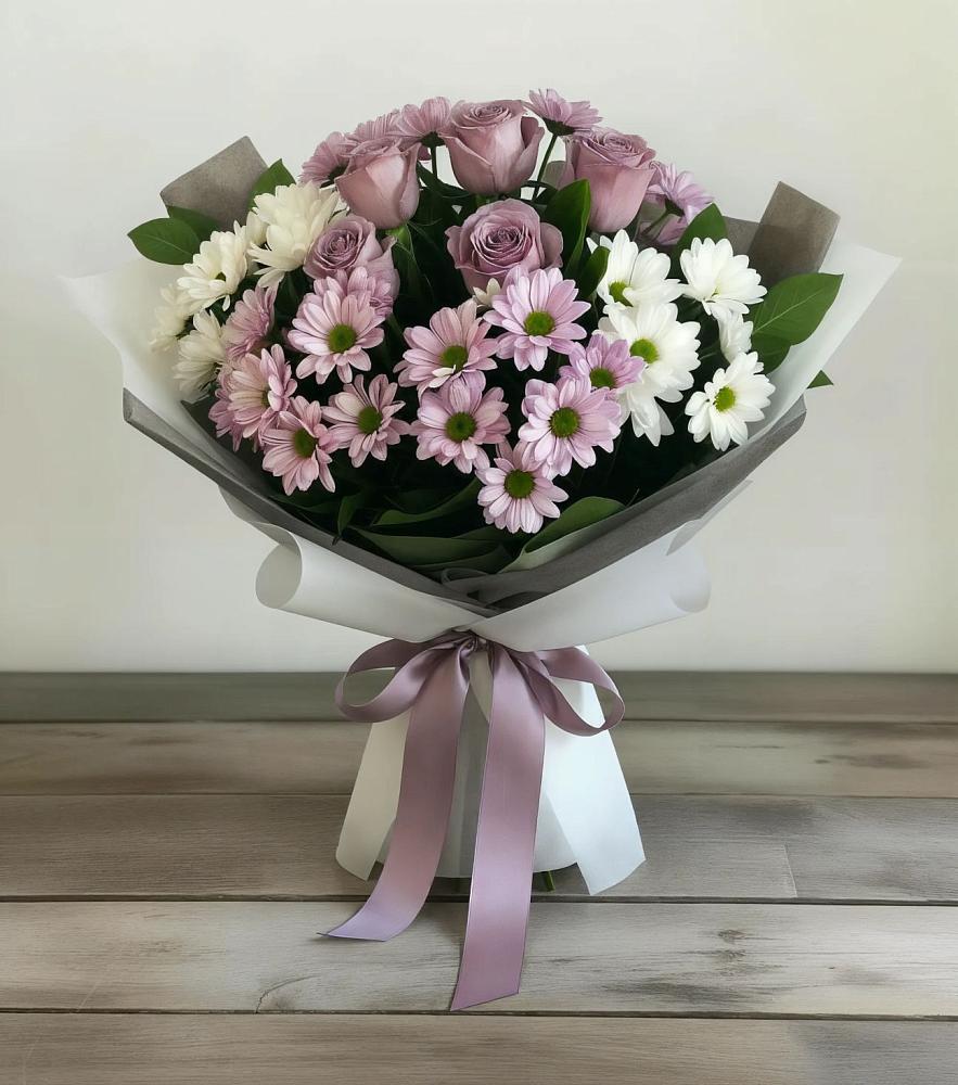 Букет цветов из: Хризантемы и Розы в Поселке Биокомбината