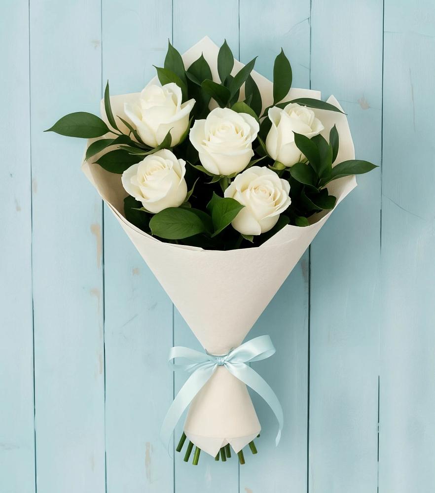 Букет цветов из: Розы в Поселке Биокомбината