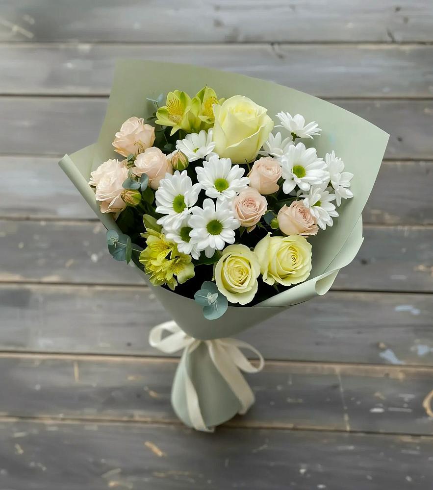 Букет цветов из: Альстромерии, Розы и Хризантемы в Поселке Биокомбината