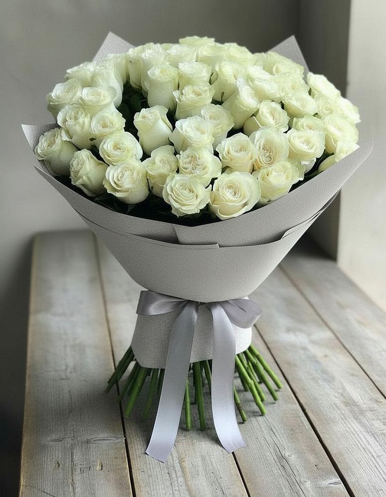 Букет 35 Белых роз в Поселке Биокомбината