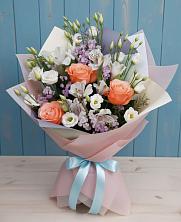 Букет цветов из:  Лизиантусы, Розы, Альстромерии и Гипсофила в Поселке Биокомбината