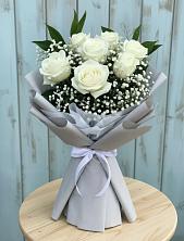 Букет цветов из:  Розы в Поселке Биокомбината