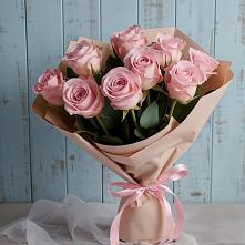 Букет цветов из:  Розы в Поселке Биокомбината