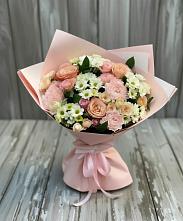 Букет цветов из:  Гвоздики, Розы и Хризантемы в Поселке Биокомбината