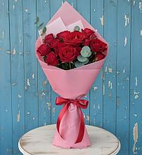 Букет цветов из:  Розы в Поселке Биокомбината