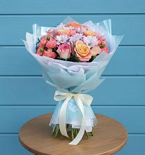 Букет цветов из:  Хризантемы и Розы в Поселке Биокомбината